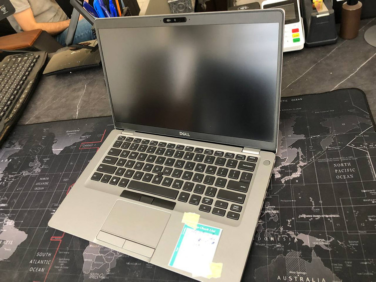 Dell Latitude 5410 | پردازنده Core i5 نسل ۱۰ – رم 8GB – گرید A+