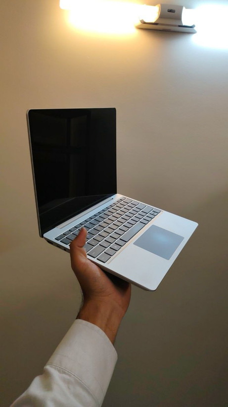 لپ تاپ ۱۲.۴ اینچی مایکروسافت مدل Surface Laptop Go | پردازنده Core i5-1035G1 / رم ۱۶ گیگابایت / حافظه ۲۵۶GB SSD