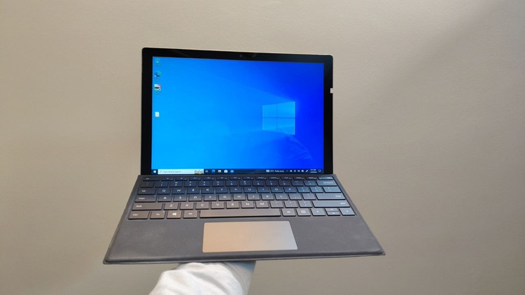 تبلت-لپتاپ مایکروسافت مدل Surface Pro 7 Plus | پردازنده Core i5 نسل ۱۱ / رم ۸ گیگابایت / حافظه ۲۵۶GB SSD