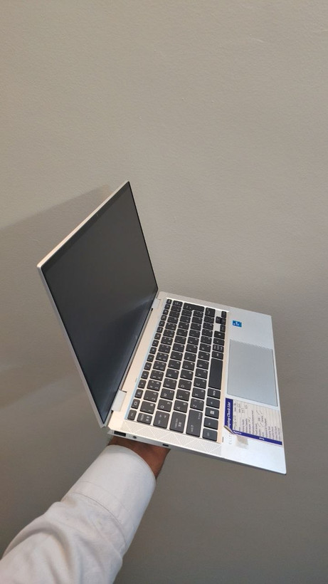 لپ تاپ لمسی ۳۶۰ درجه اچ پی مدل HP EliteBook x360 | پردازنده Core i5 نسل ۱۱ / رم ۱۶ گیگابایت / حافظه ۲۵۶GB SSD